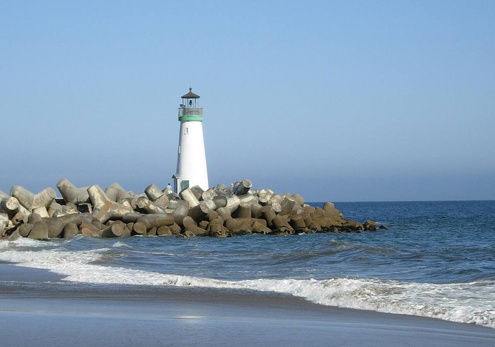 Walton Lighthouse