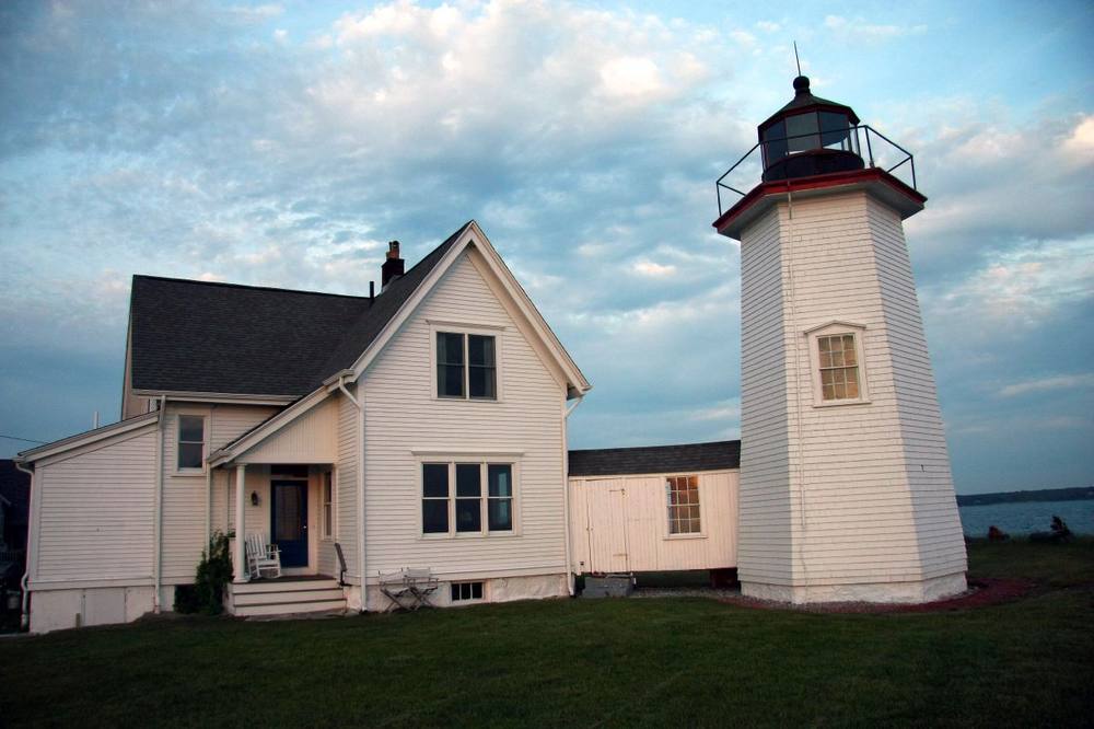 Wings Neck Lighthouse