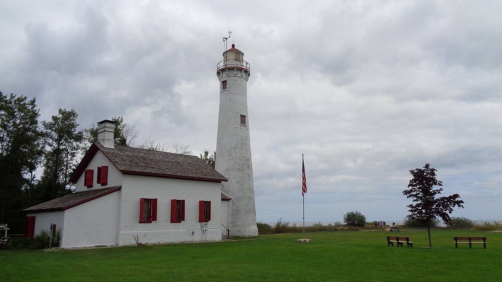 Sturgeon Point Lighthouse