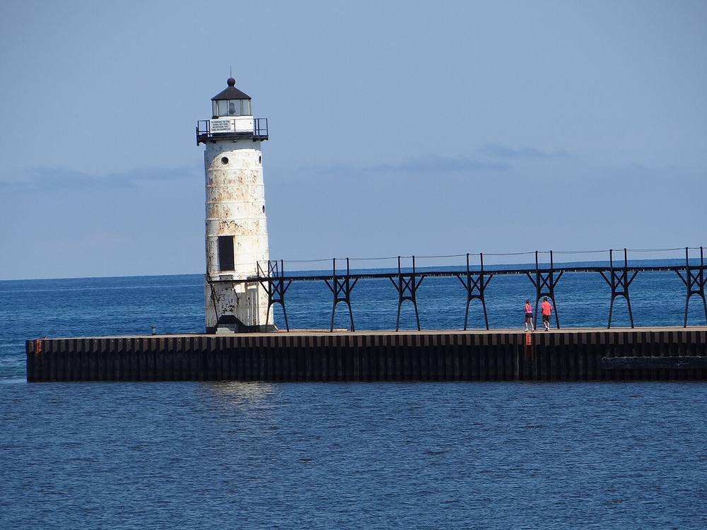 Manistee North Pierhead Light