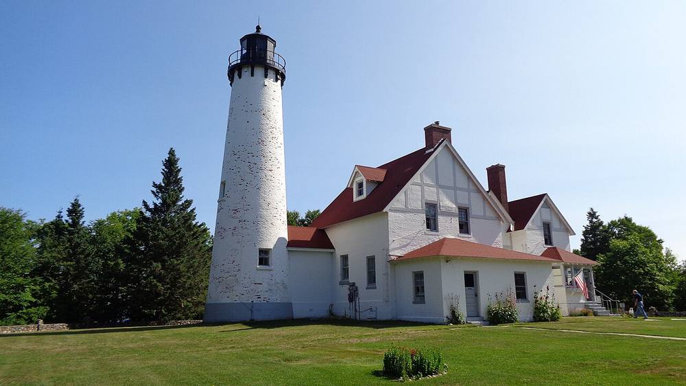 Point Iroquois Lighthouse