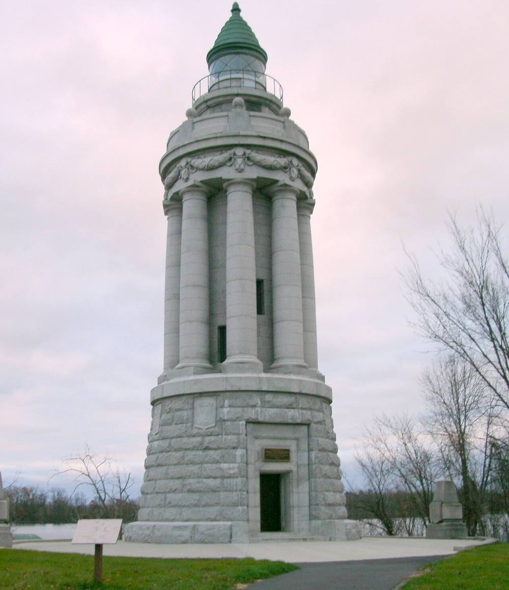 Crown Point Lighthouse