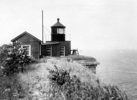 Fort Wadsworth Lighthouse