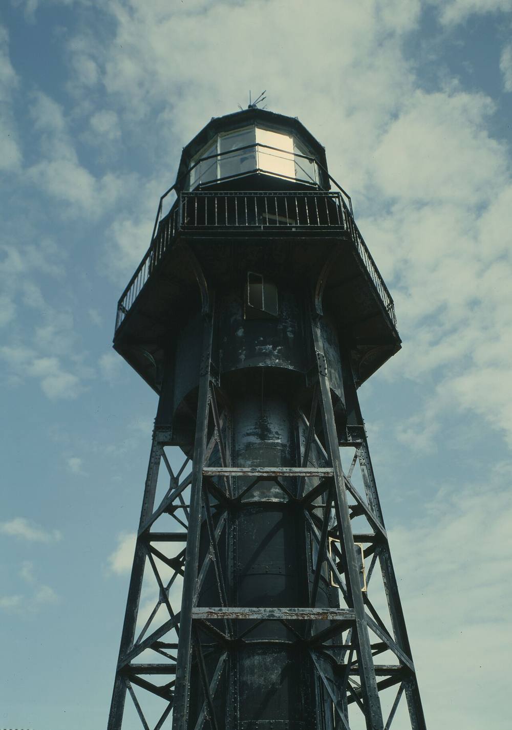 Faro de Isla de Mona